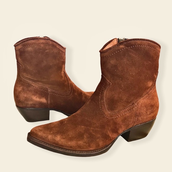 Frye Sacha Short Brown Suede Cowboy Ankle Bootie - Picture 14 of 14